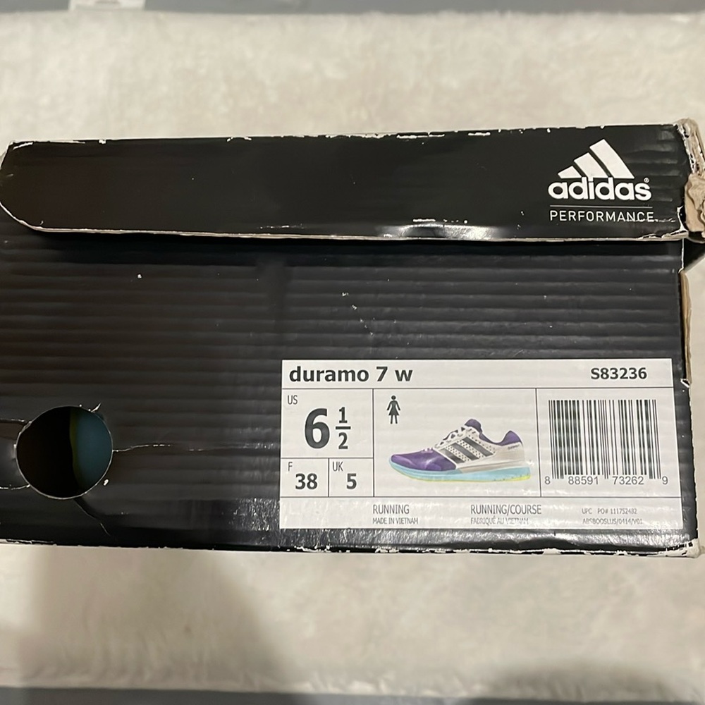 Running sneakers